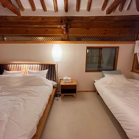 Dalbbit Hyang Hotel Чонджу Екстериор снимка