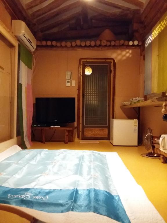 Dalbbit Hyang Hotel Чонджу Стая снимка