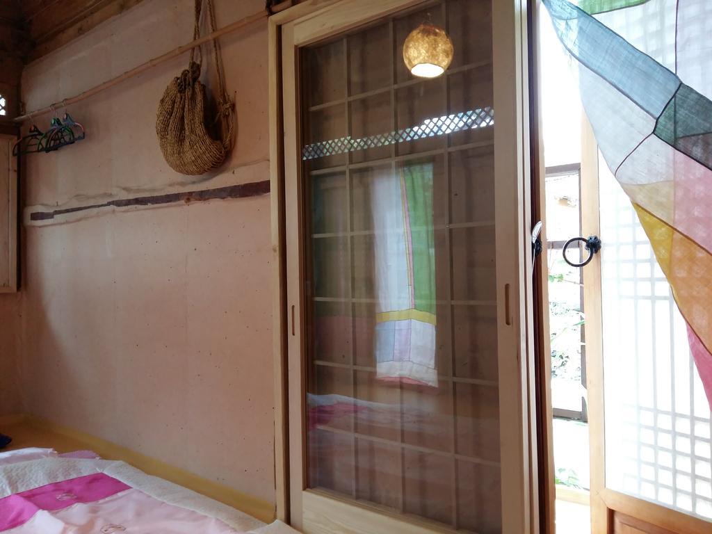 Dalbbit Hyang Hotel Чонджу Стая снимка