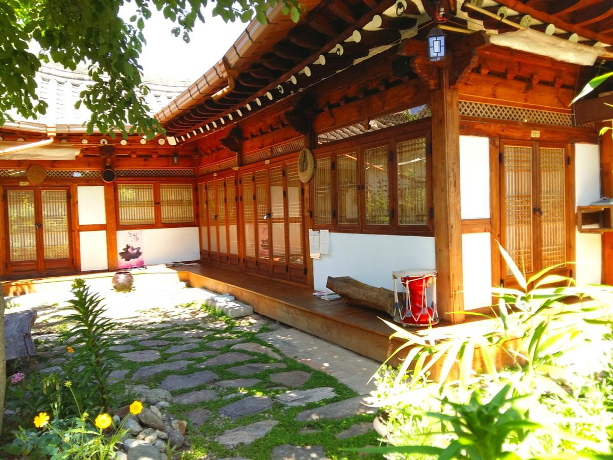 Dalbbit Hyang Hotel Чонджу Екстериор снимка